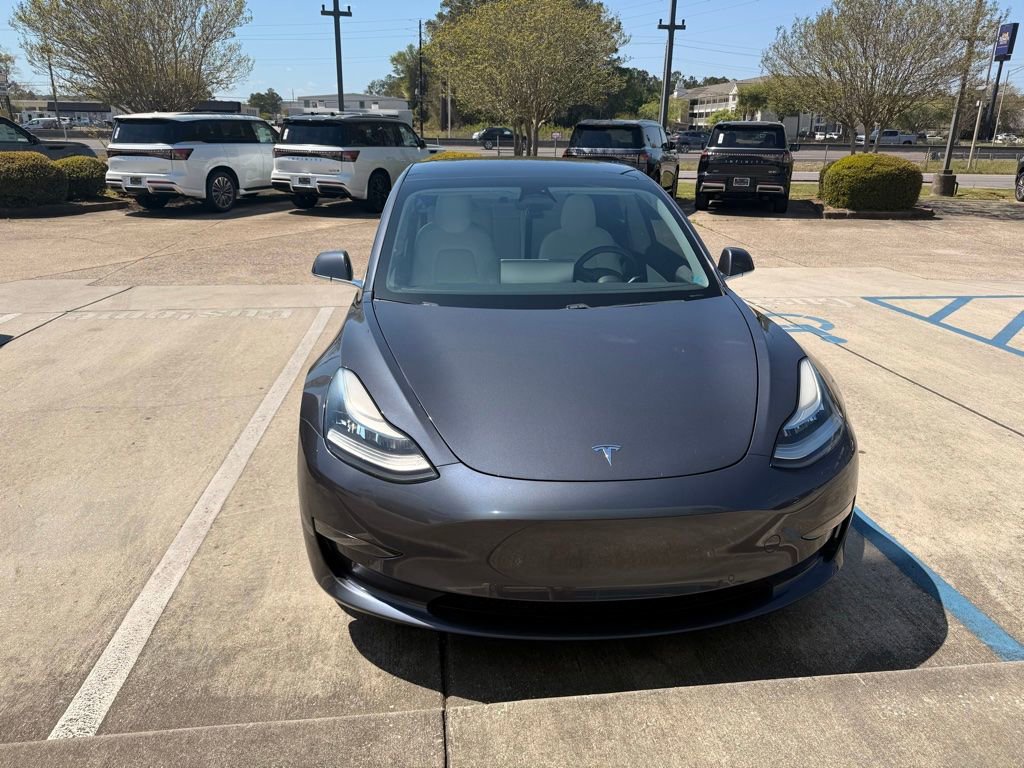 Used 2019 Tesla Model 3 Performance image 3