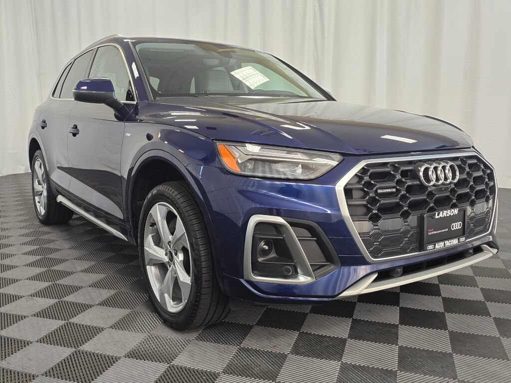 Certified 2025 Audi Q5 2.0T Premium Plus image 8