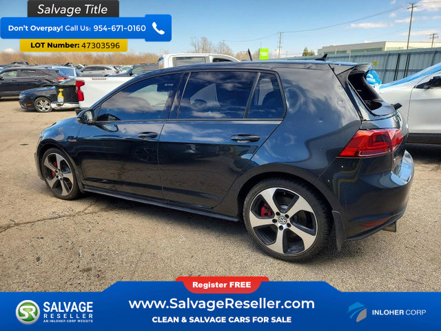 Used 2017 Volkswagen GTI SE FWD image 3