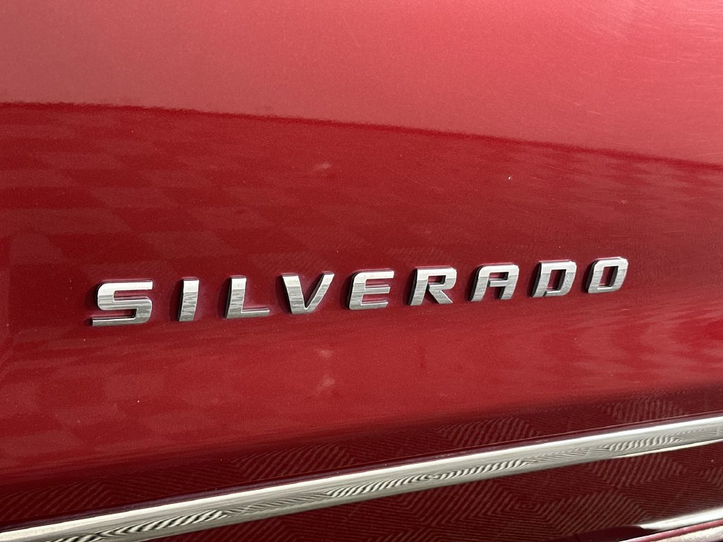 Used 2016 Chevrolet Silverado 1500 LT w/ All Star Edition AWD/4WD image 32