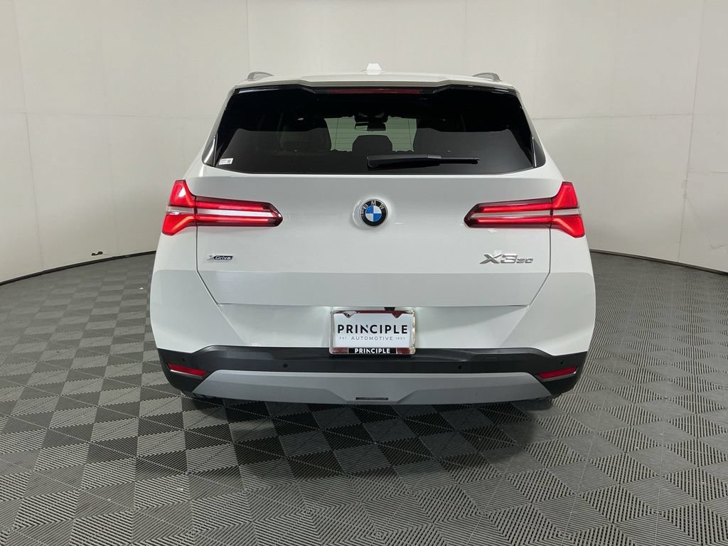 Certified 2025 BMW X3 xDrive30i w/ M Sport Package AWD/4WD image 6