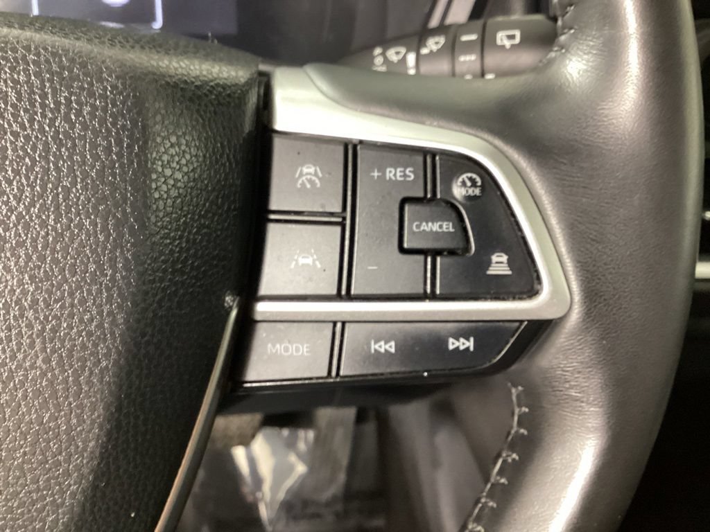 Used 2024 Toyota Grand Highlander AWD image 15