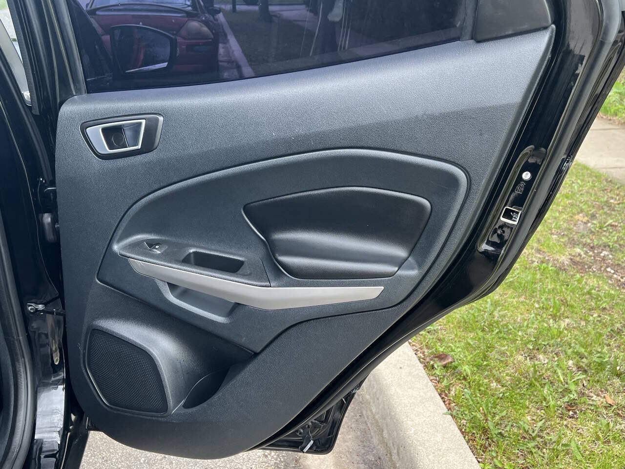 Used 2019 Ford EcoSport Titanium AWD/4WD image 27