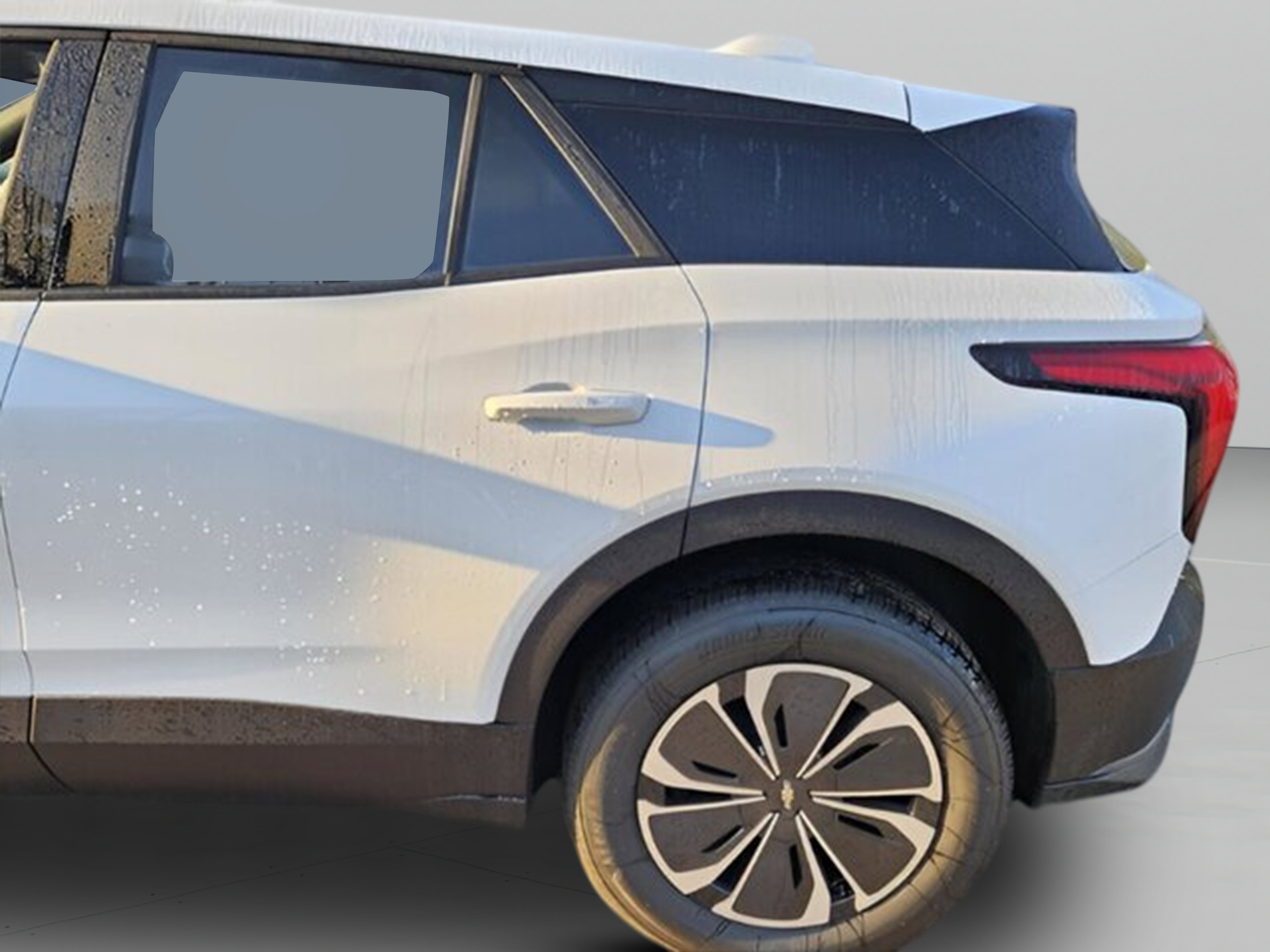 New 2025 Chevrolet Blazer EV LT AWD/4WD image 24