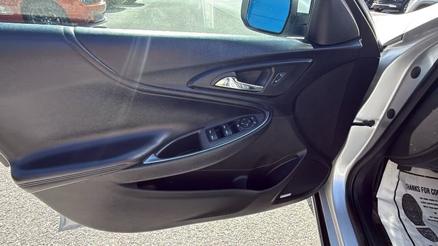 Used 2017 Chevrolet Malibu LT w/ Leather Package image 14