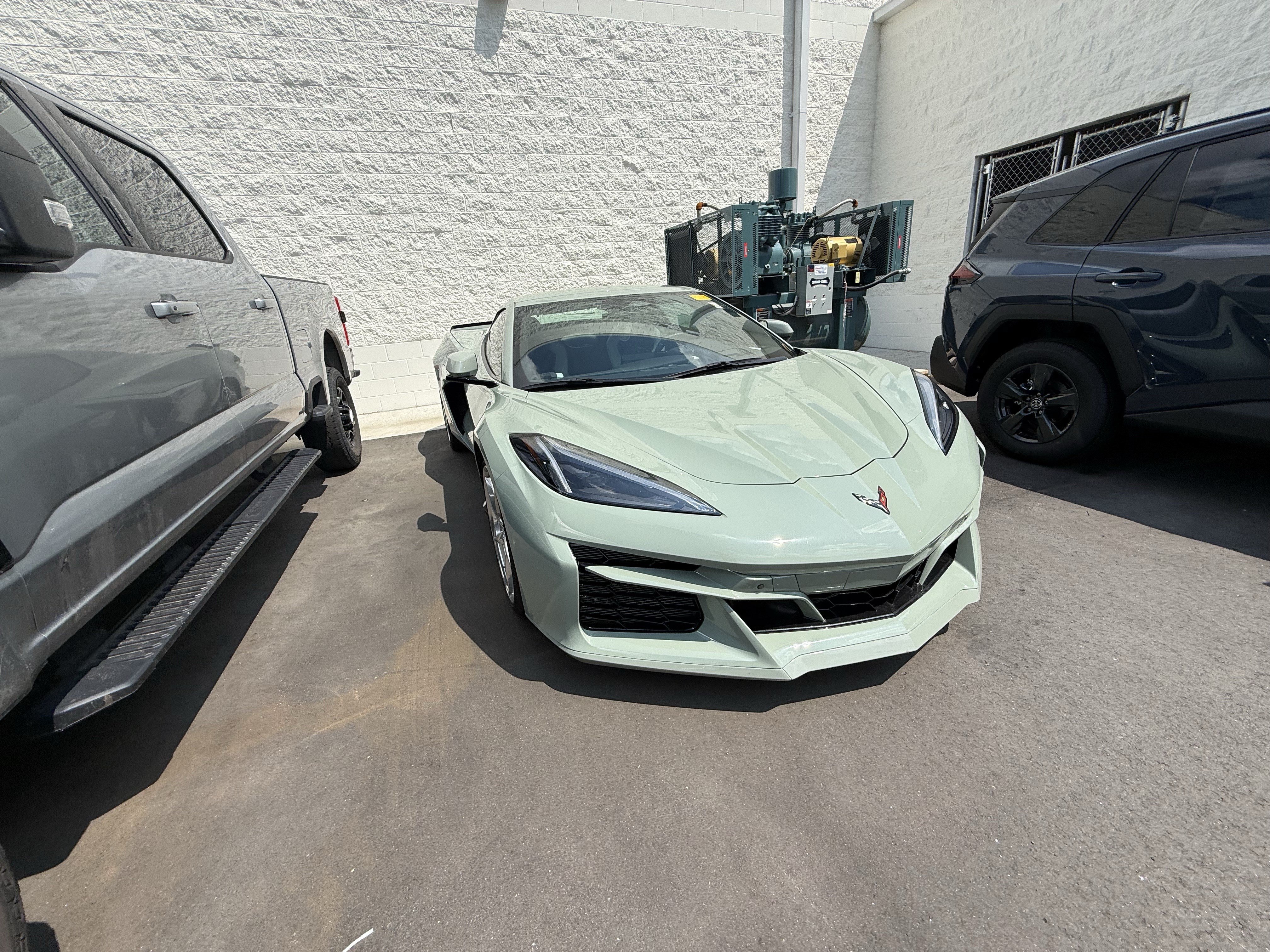 Used 2024 Chevrolet Corvette E-Ray w/ ZER Performance Package AWD/4WD image 2