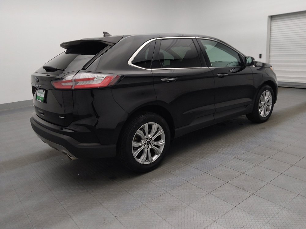 Used 2024 Ford Edge Titanium image 10