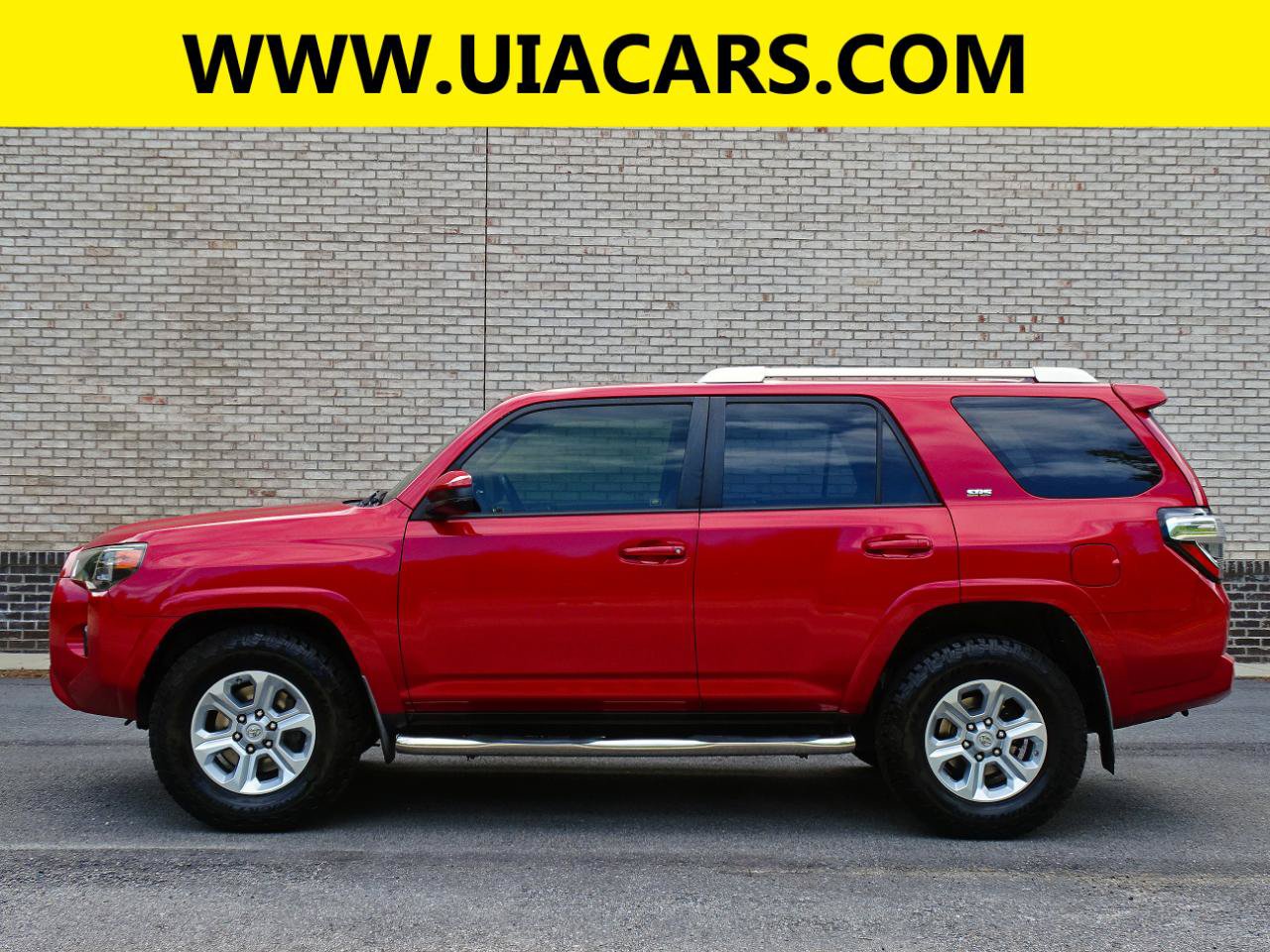 Used 2018 Toyota 4Runner SR5 RWD image 9