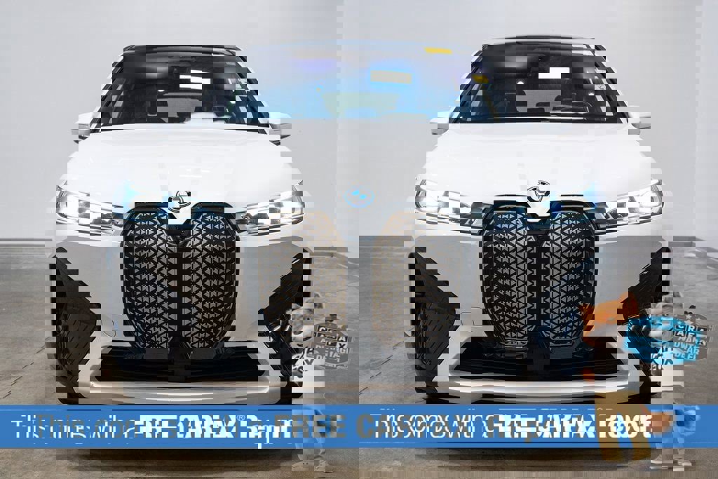 Used 2023 BMW iX xDrive50 w/ Ultimate Package 2 image 2