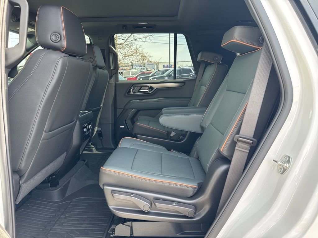 New 2026 GMC Yukon AT4 w/ LPO, Floor Liner Package image 30