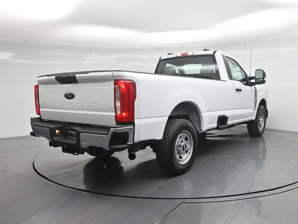 New 2026 Ford F350 XL w/ XL Chrome Package RWD image 18