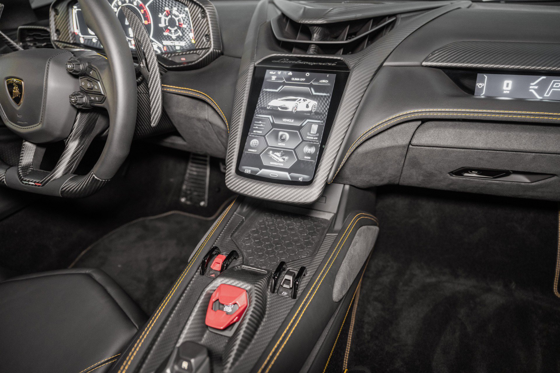 Used 2024 Lamborghini Revuelto image 33