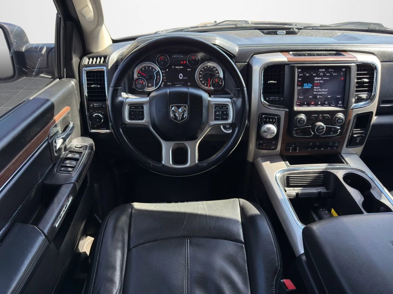 Used 2018 RAM 1500 Laramie w/ Convenience Group image 15