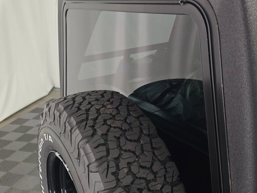 Used 1988 Suzuki Samurai 4WD Soft Top image 27