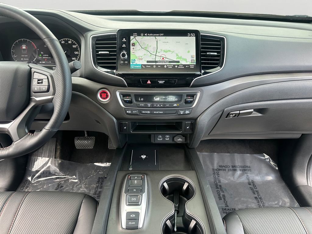 Certified 2025 Honda Ridgeline TrailSport image 14