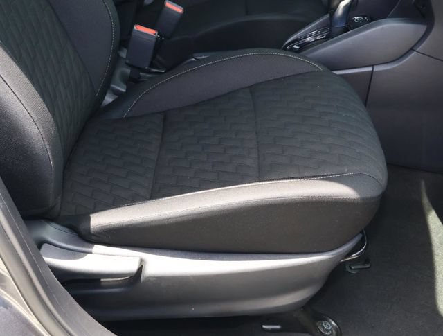 Used 2022 Nissan Kicks S FWD image 16