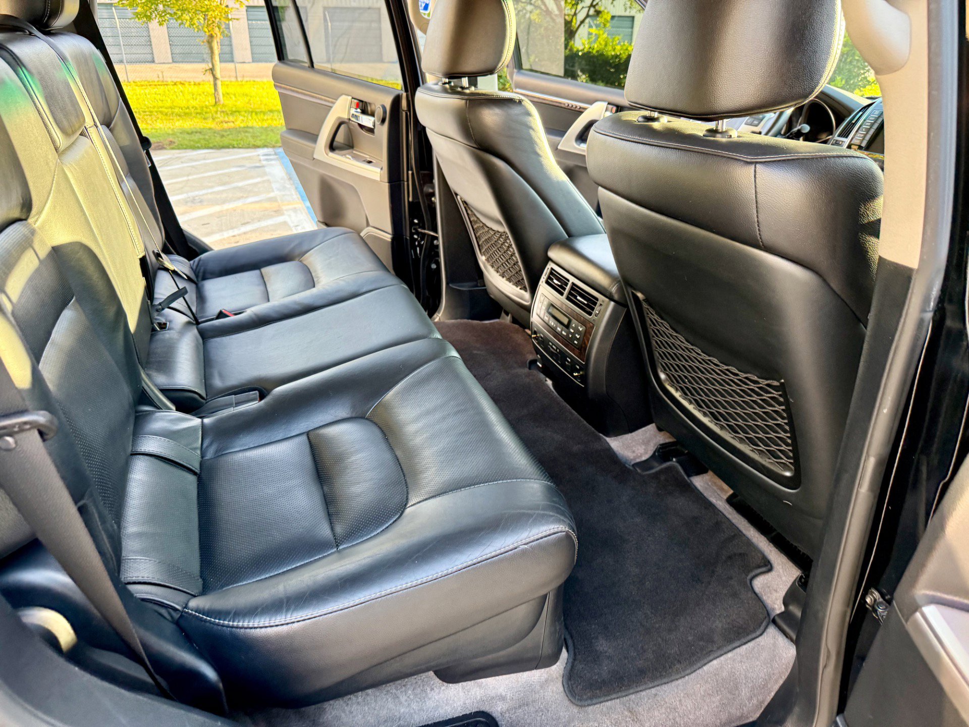 Used 2013 Toyota Land Cruiser image 20