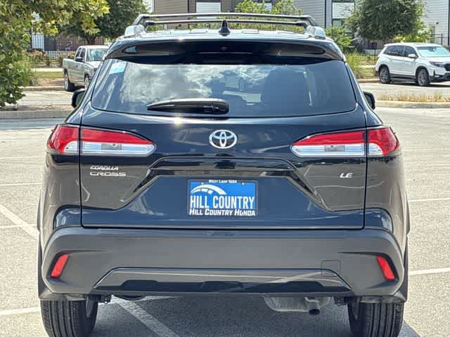 Used 2024 Toyota Corolla Cross LE FWD image 5