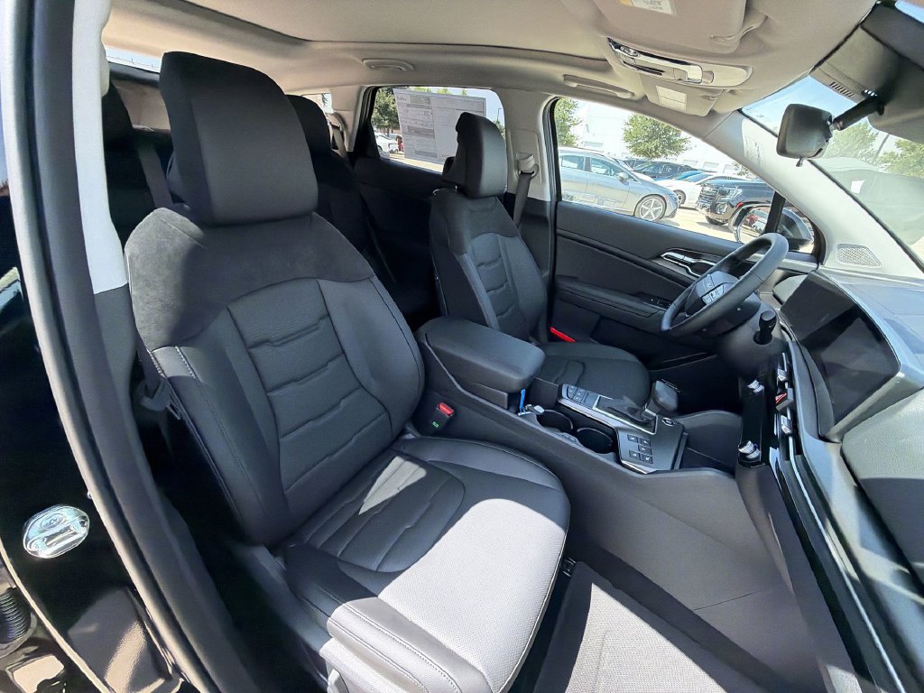 New 2026 Kia Sportage SX FWD image 28