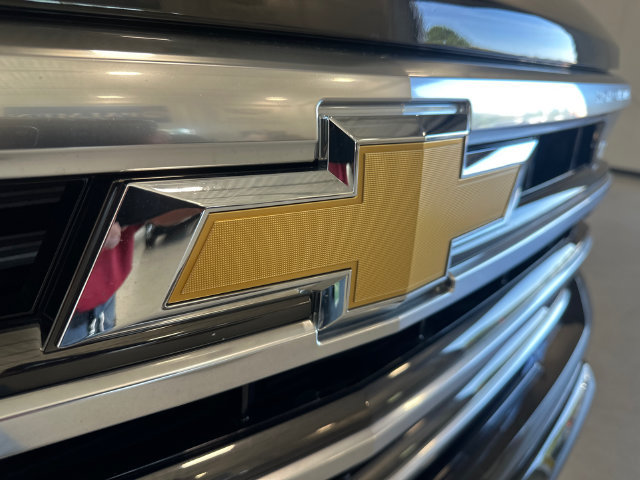 Certified 2023 Chevrolet Silverado 1500 High Country AWD/4WD image 33