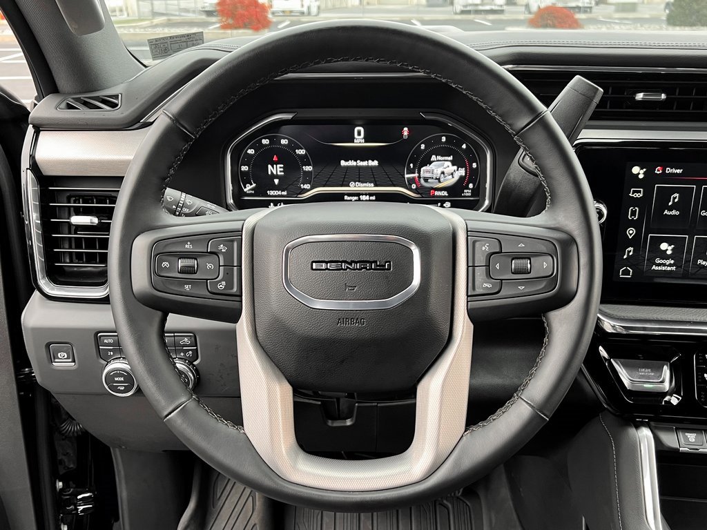 Used 2025 GMC Sierra 2500 Denali image 23