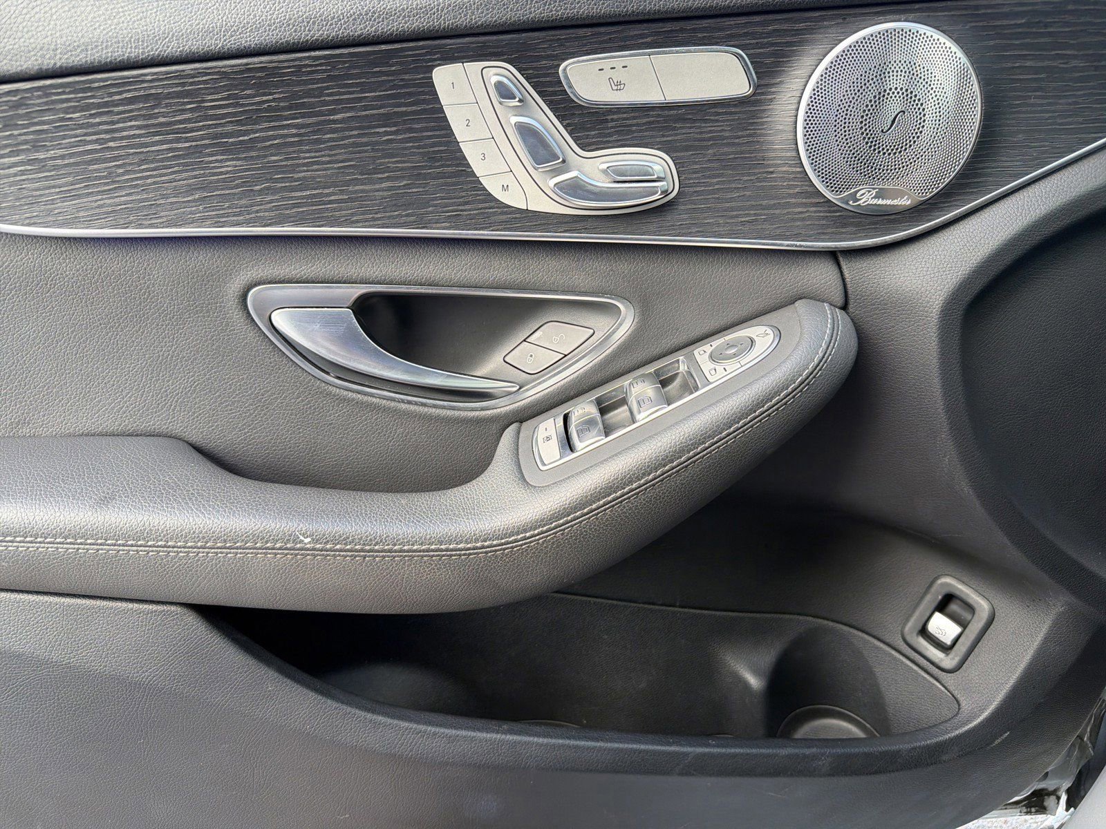 Used 2021 Mercedes-Benz C 300 Sedan image 21