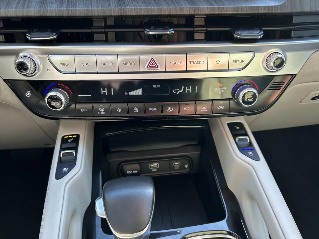 Used 2023 Kia Telluride EX image 28