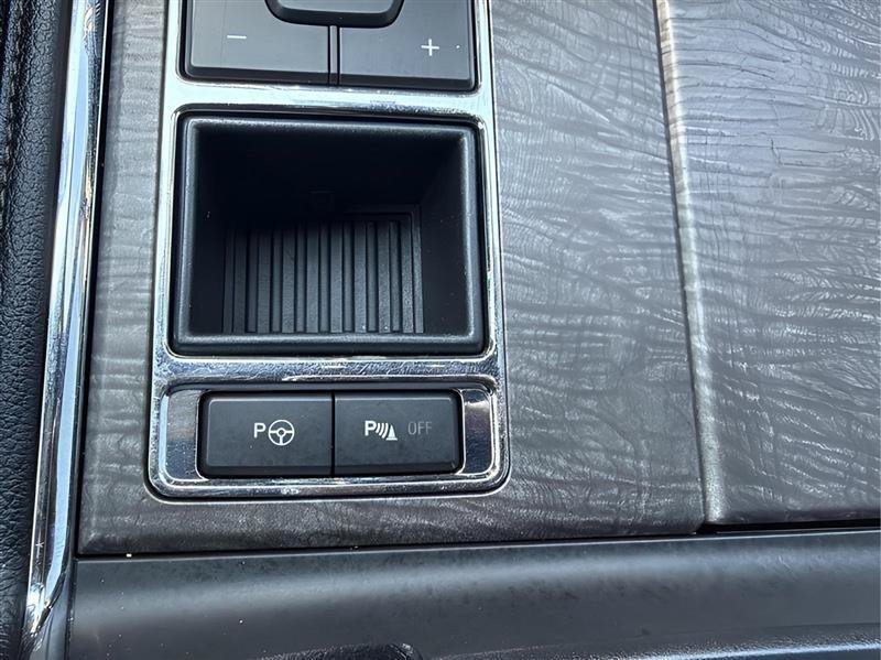 Used 2020 Ford Expedition Limited w/ Special Edition Package RWD image 47