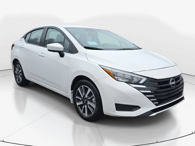 New 2025 Nissan Versa SV w/ Trunk Package FWD image 3
