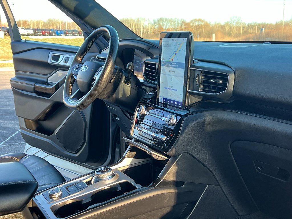 Used 2021 Ford Explorer ST w/ ST Street Pack image 28