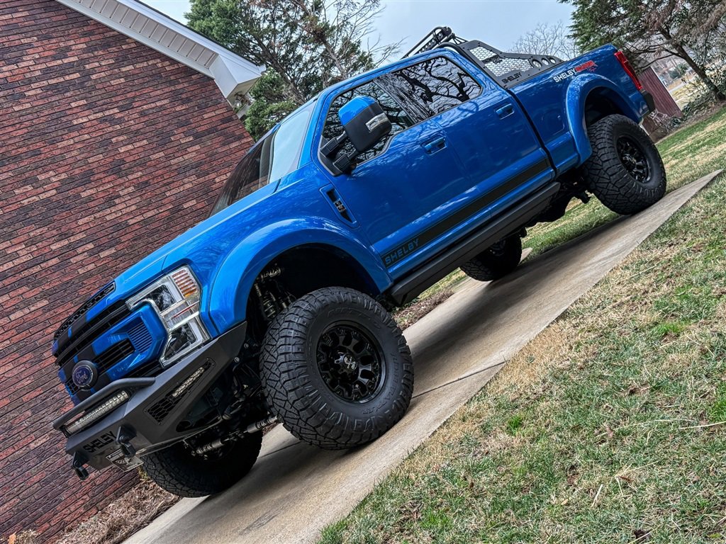 Used 2021 Ford F250 Lariat w/ Lariat Ultimate Package image 4