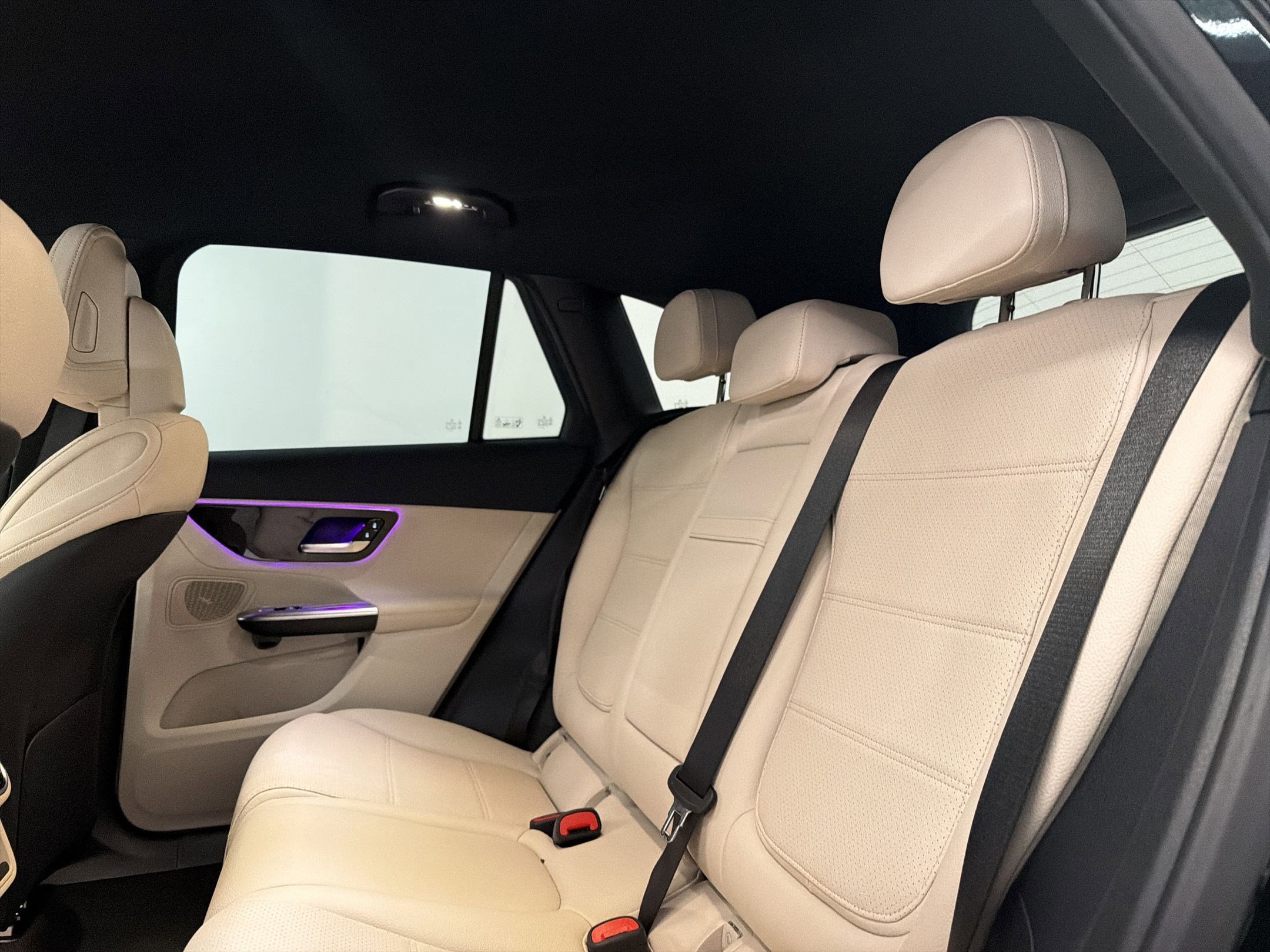 Certified 2026 Mercedes-Benz GLC 300 4MATIC image 25