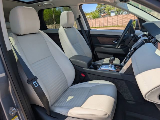 Used 2023 Land Rover Discovery Sport S image 26