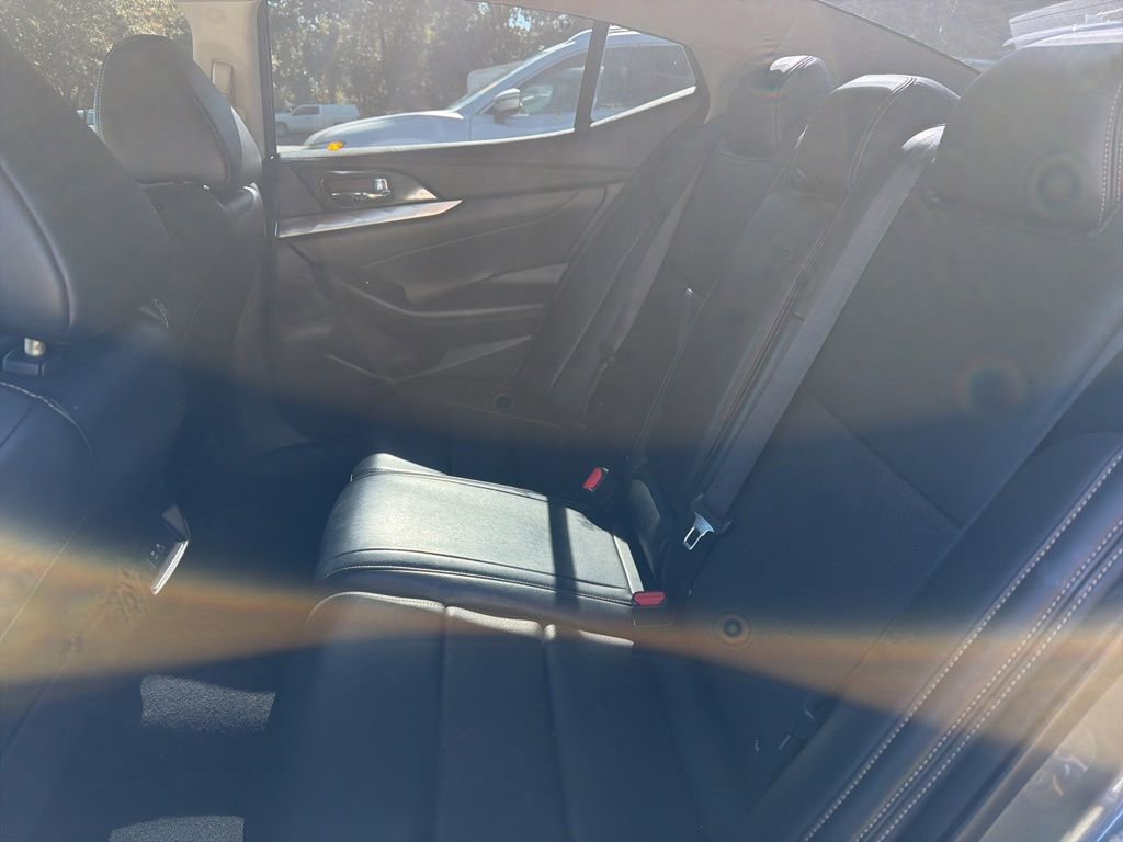 Used 2019 Nissan Maxima 3.5 SL w/ Floor Mat Group FWD image 10