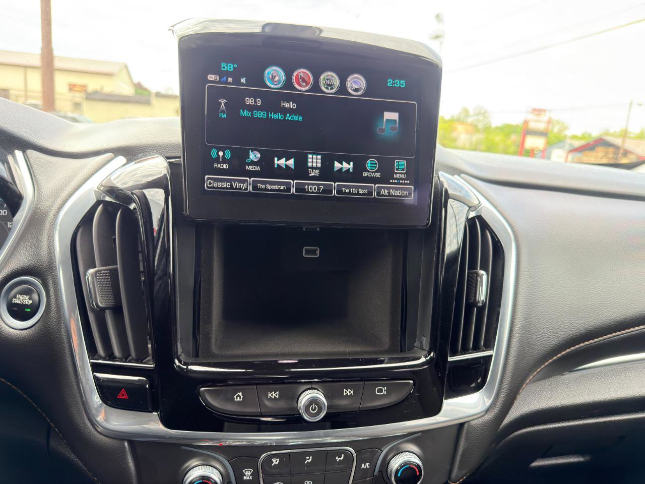 Used 2019 Chevrolet Traverse LT w/ LPO, Floor Liner Package AWD/4WD image 56