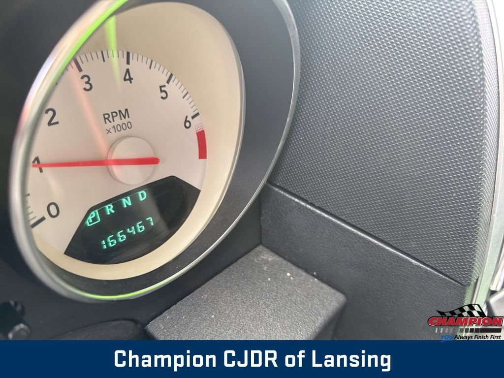 Used 2009 Dodge Caliber SXT image 18