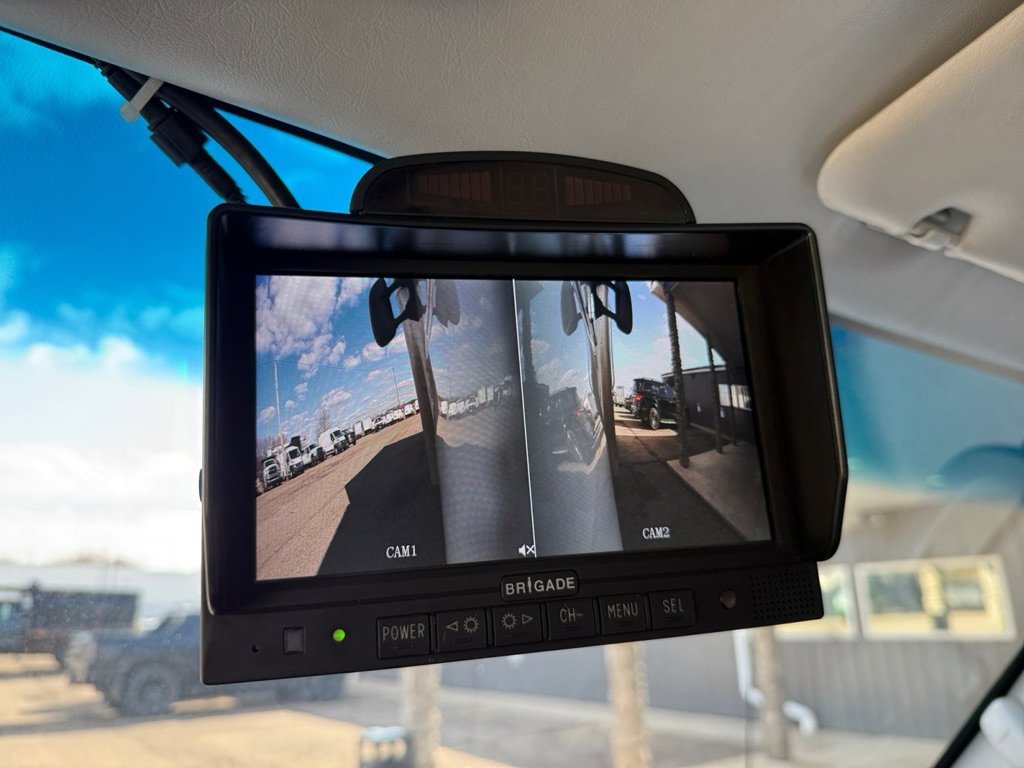 Used 2021 Ford E-350 and Econoline 350 Super Duty w/ Power Windows & Locks Group image 24