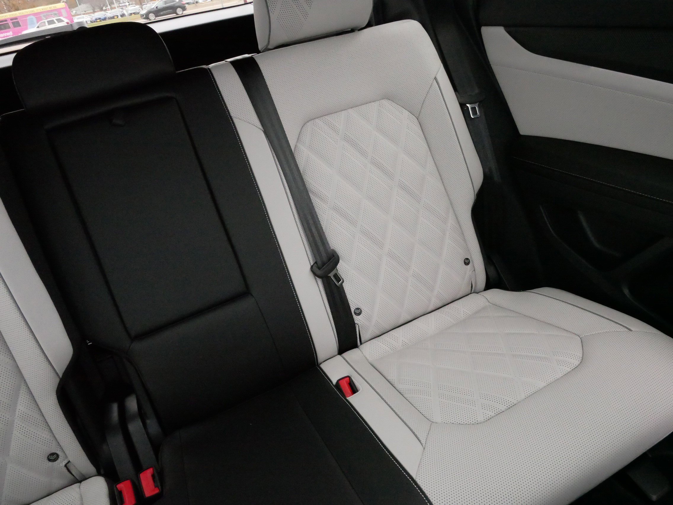 Certified 2025 Volkswagen Atlas Cross Sport SEL Premium R-Line image 14