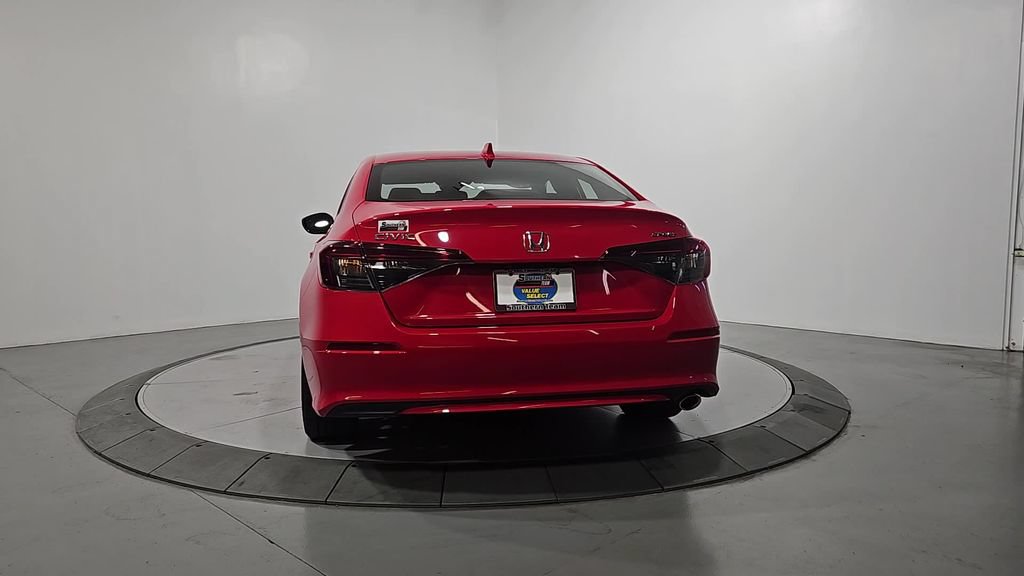 Used 2025 Honda Civic Sport image 4