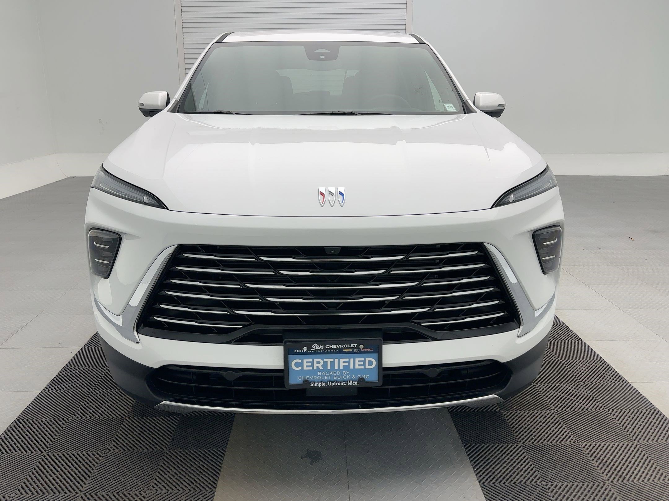 Certified 2025 Buick Enclave Preferred image 6