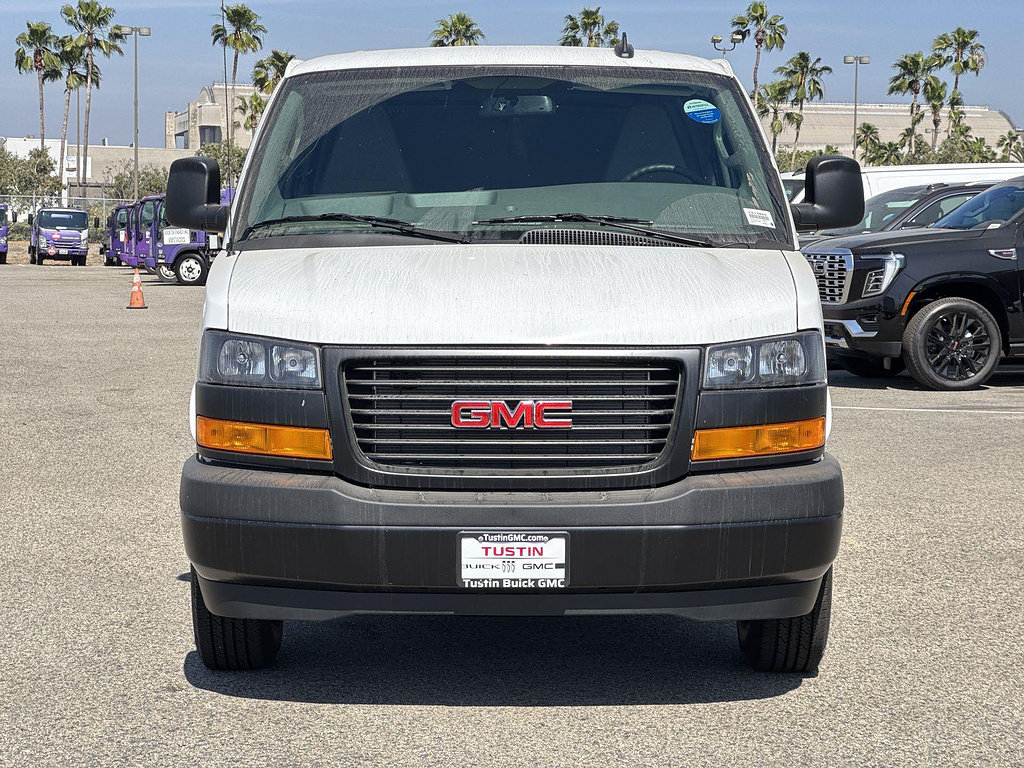 New 2026 GMC Savana 2500 w/ Driver Convenience Package RWD image 2