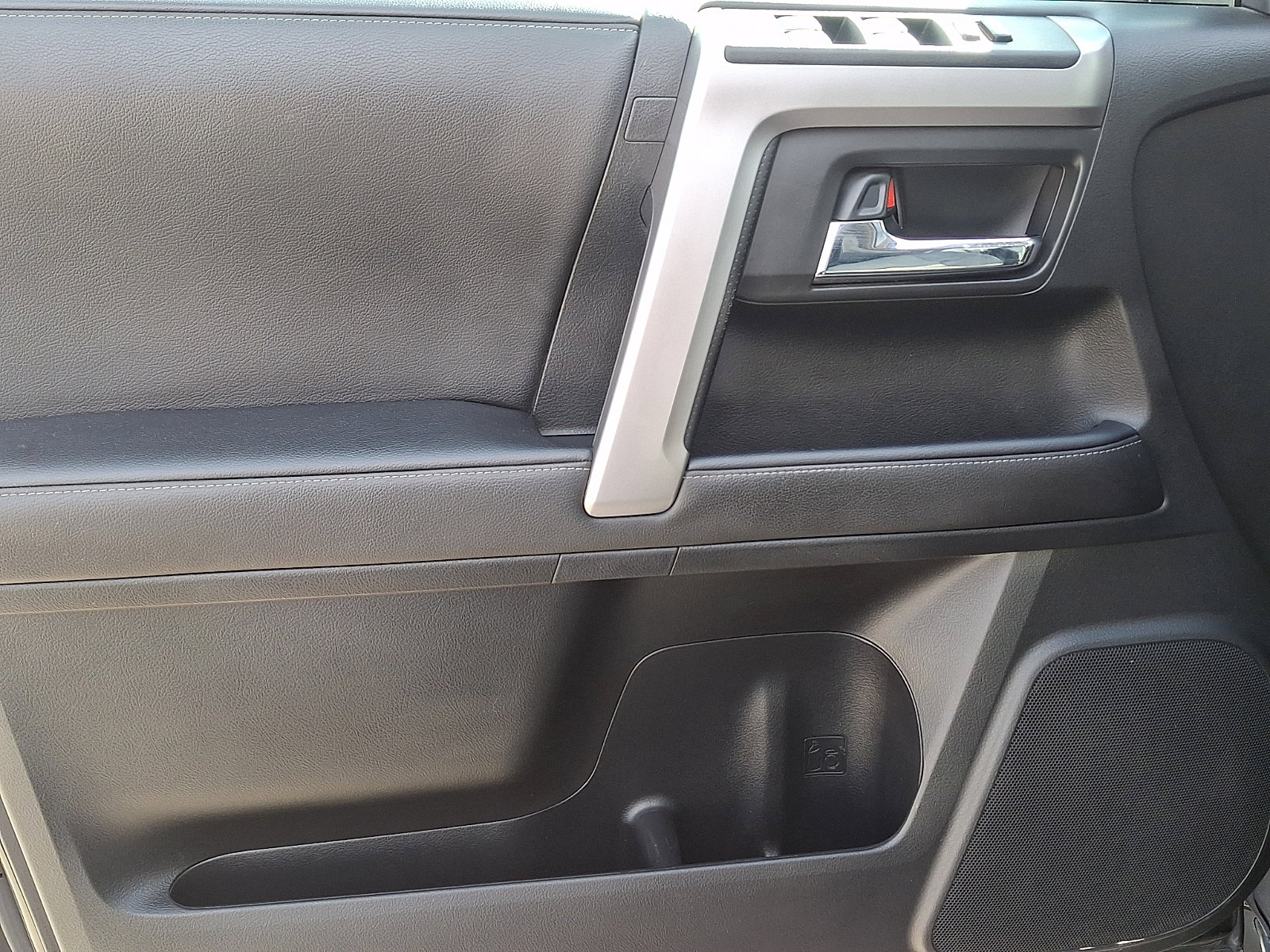 Certified 2021 Toyota 4Runner SR5 Premium w/ Moonroof Package AWD/4WD image 13