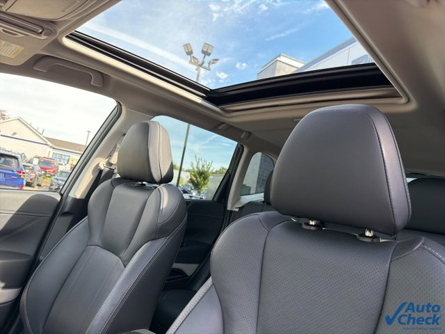 Used 2023 Subaru Forester Limited image 38