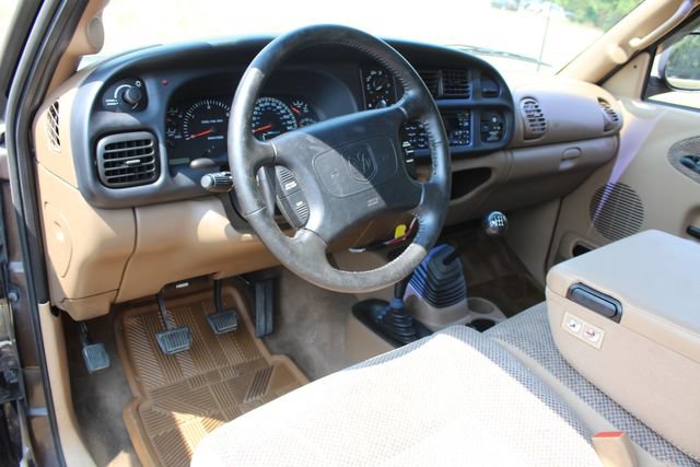 Used 1998 Dodge Ram 2500 Truck 4x4 Quad Cab image 14