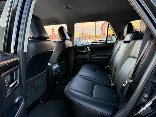 Certified 2024 Toyota 4Runner TRD Off-Road Premium image 34