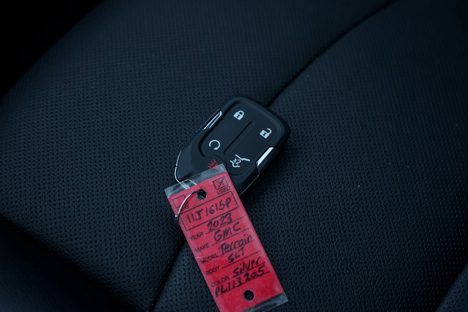 Used 2023 GMC Terrain SLT w/ Infotainment Package II image 26