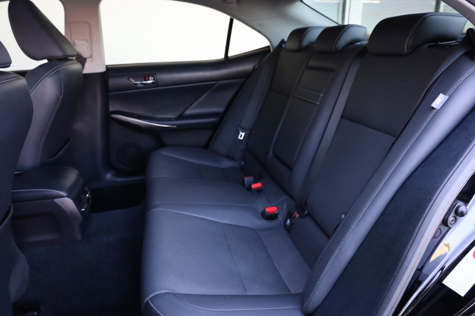Used 2014 Lexus IS 250 RWD image 17
