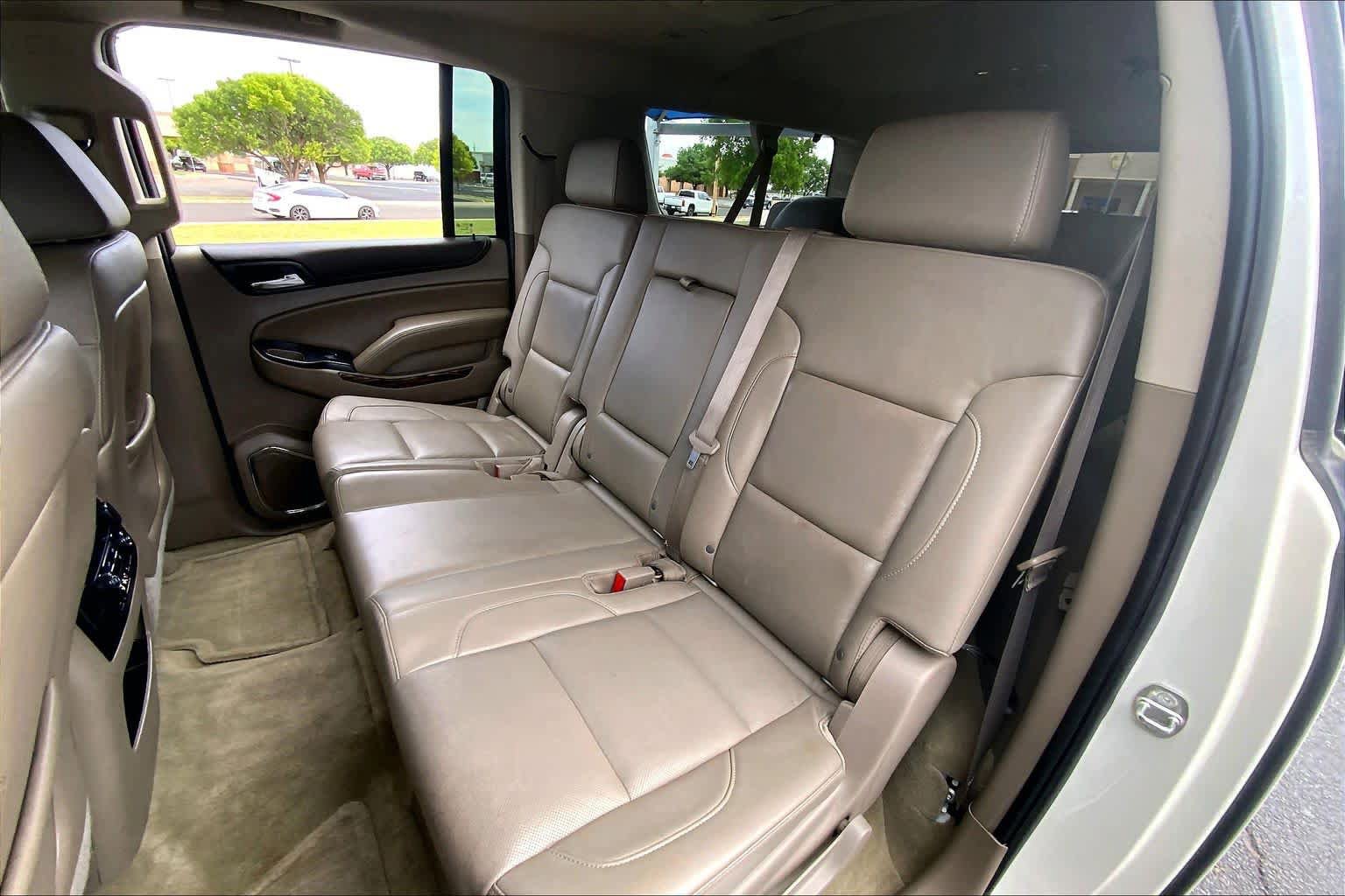 Used 2015 GMC Yukon XL SLT w/ Open Road Package AWD/4WD image 21