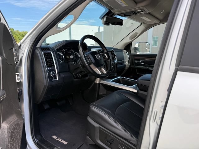 Used 2018 RAM 3500 Laramie AWD/4WD image 14