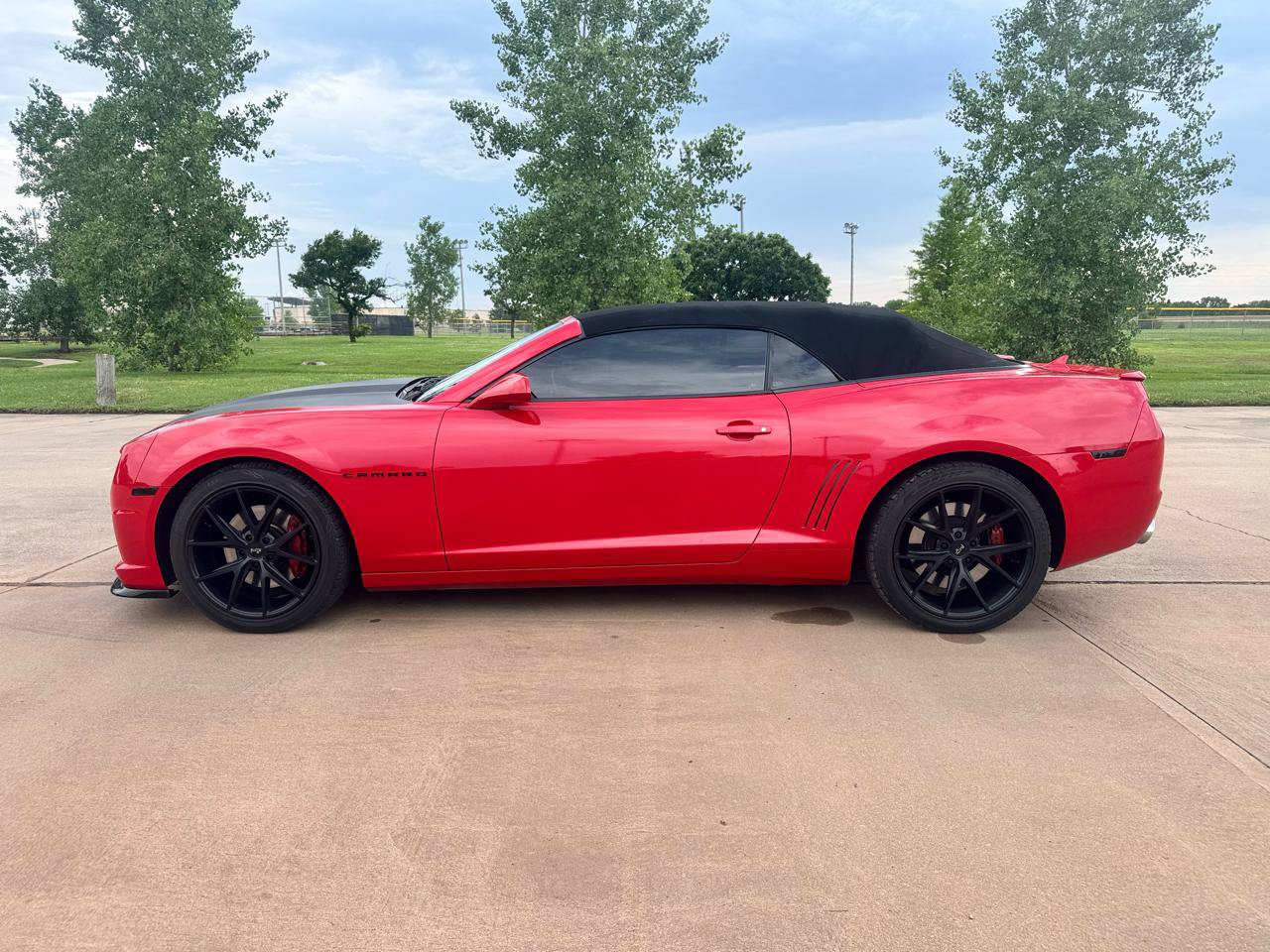 Used 2012 Chevrolet Camaro SS w/ RS Package RWD image 2